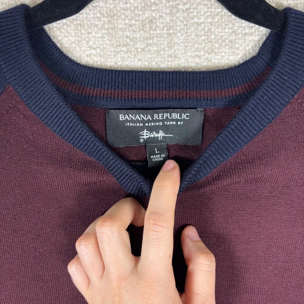 Banana Republic Italian Merino Wool Sweater Mens Large Raglan Burgundy Navy Blue